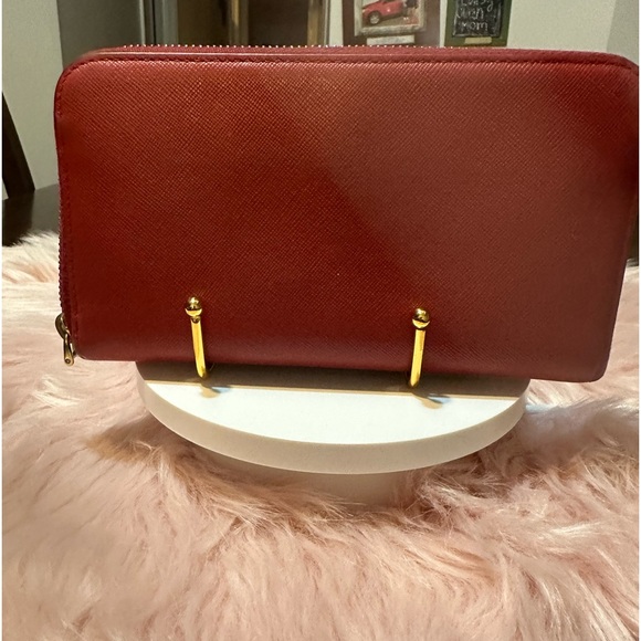 Prada Saffiano Wallet - Picture 3 of 7